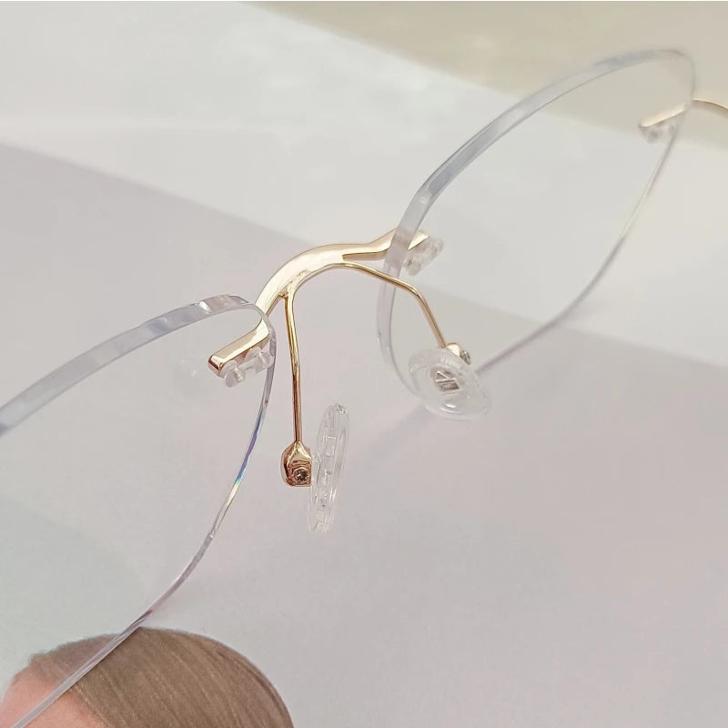 FIRADA Fashion Light Luxury Women's Eyewear Retro Metal Frameless Eyeglasses Optical Prescription Glasses Frame For Women E1