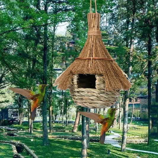 Hangable Natural Grass Bird Nest Bird's Nest Cage House Shape Grass Bird House Hand-Woven Hanging Hummingbird House Lawn