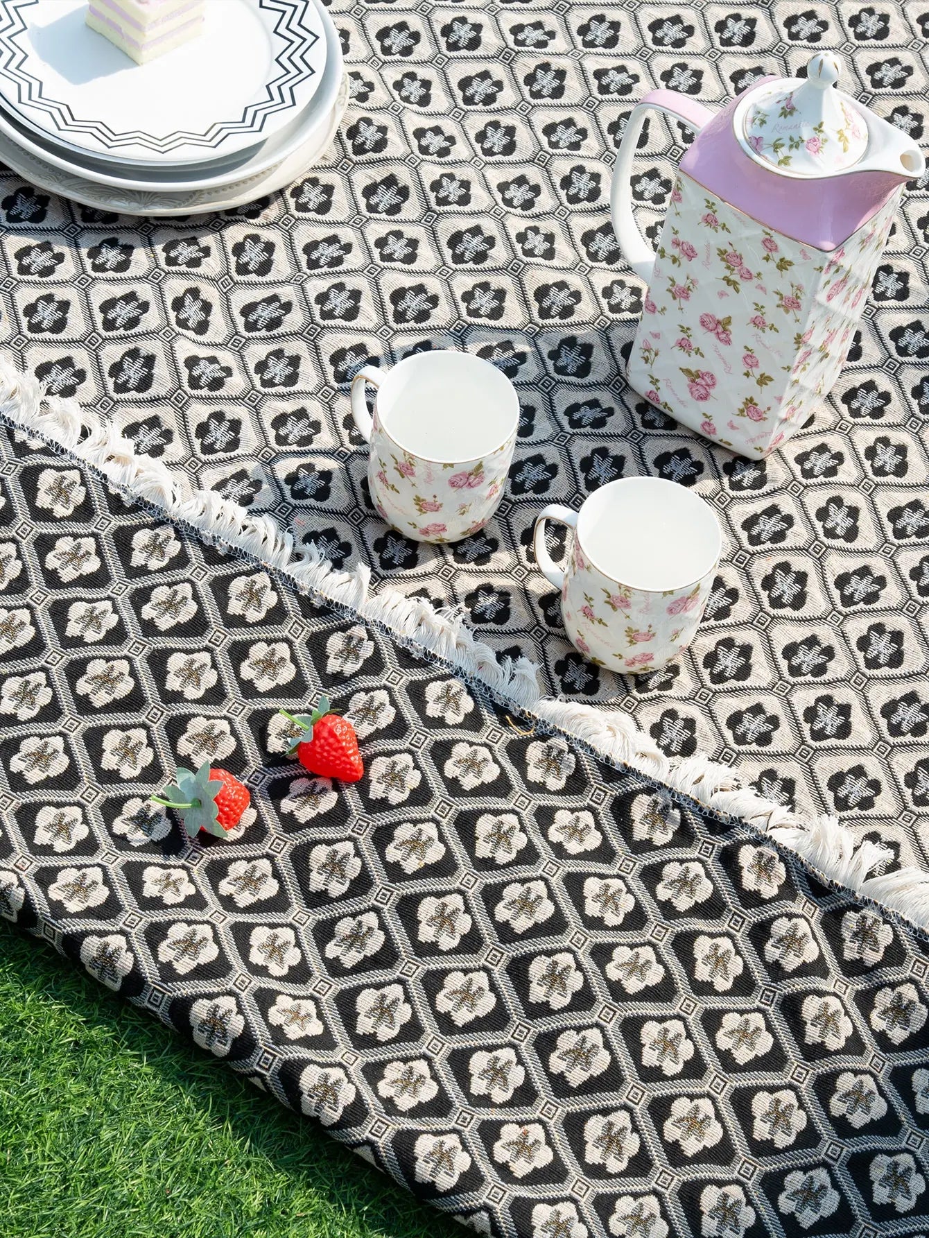 Piknik prostirka kampiranje planinarenje na otvorenom prijenosnom pokrivačem na plaži preklopni kampiranje debela vodootporna travnjaka tkanina za kampiranje prostirka