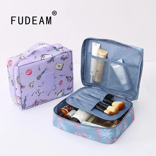 Fudeam Multifunkčné ženy Vonkajšie skladovacie tašky Toaletné potreby organizujú kozmetickú tašku Prenosná nepremokavá vodotesná ženská cestovná make -up puzdra