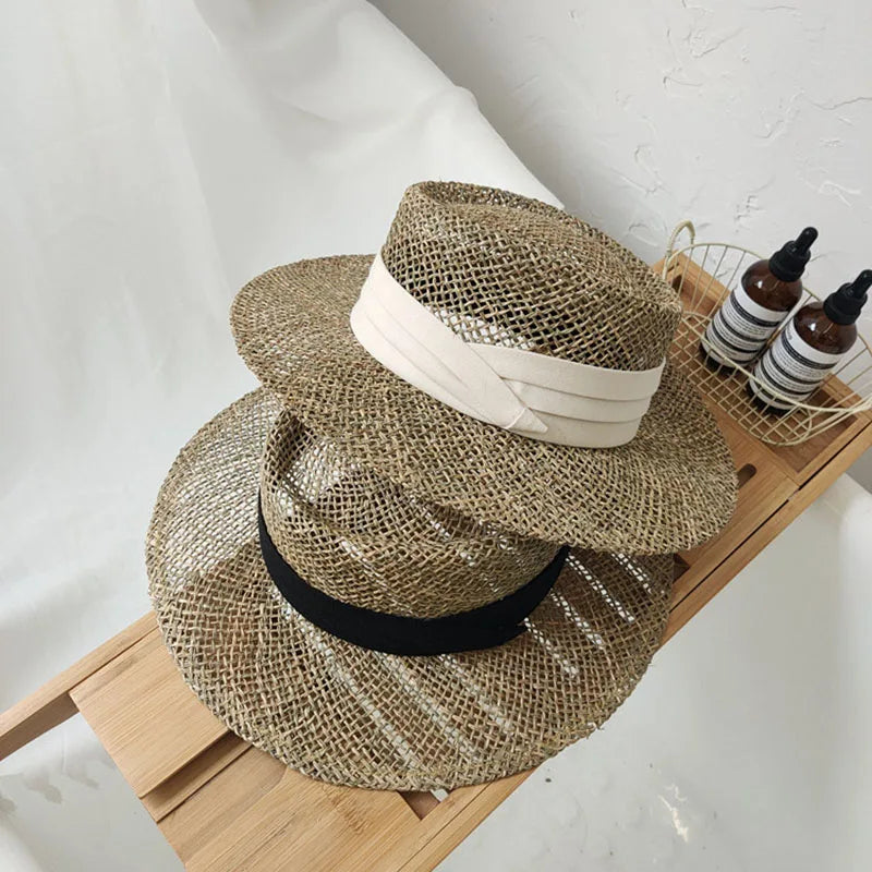 2021 Neuer handgefertigter Strohstrandhut für Frauen Hut Panama Cap Mode Konkave Flachsonnenschutz Visor Hüte Großhandel Großhandel
