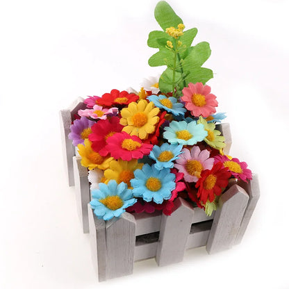 100dc/tétel 2,5 cm mini daisy dekoratív virág mesterséges selyem virágok esküvői dekoráció otthoni dekoráció (szár nélkül) Olcsóbb