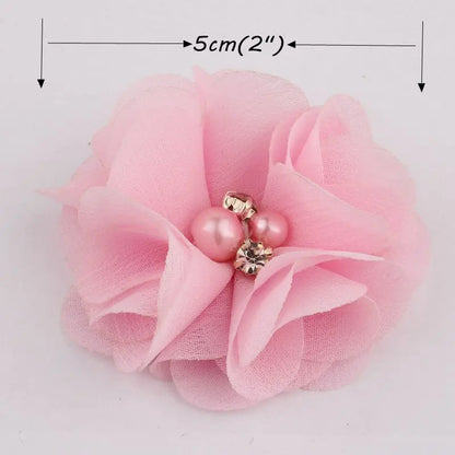 10 יחידות 2 "35 צבעים מיני פרח בד שיפון להזמנת חתונה פרחים מלאכותיים לקישוט שמלות