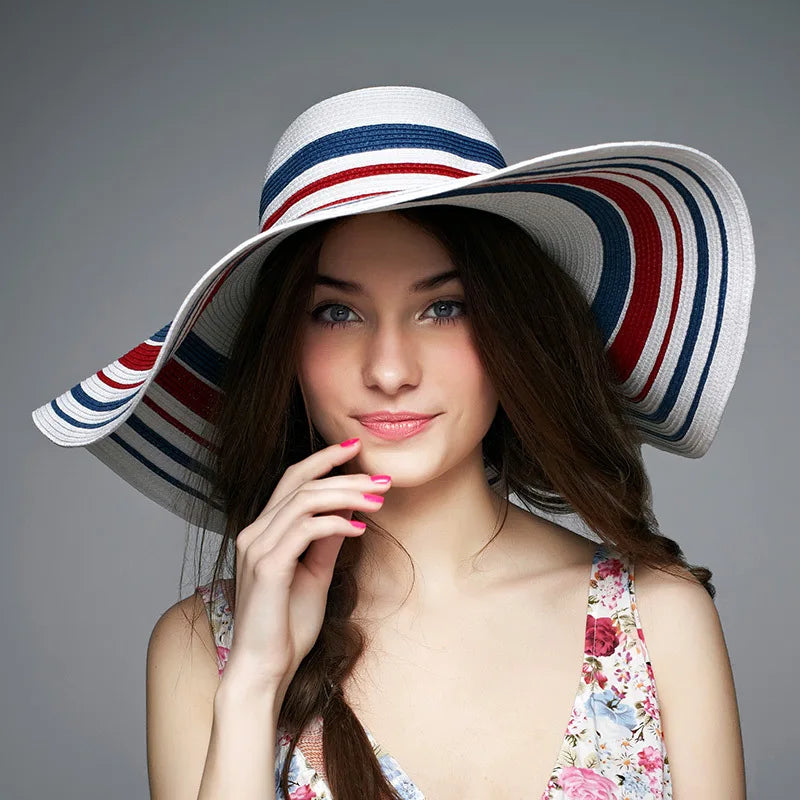2018 új Lady Sun Hat nyári szalmakalapú nők összehajtogatott széles karimás nap sapka Elegáns utazási kalap Új fejfedelek B-1940