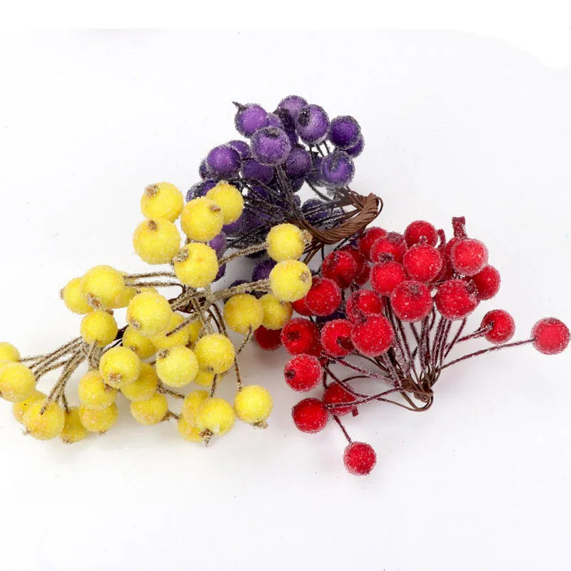 40pcs Mini Christmas Frosted Artificial Berry Vivid Red Holly Berries Wedding Party Decoration Artificial Flowers Home Decor