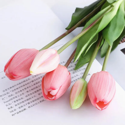 Luxury Silicona Real Touch Tulips Bouquet Decorativo Flores Artificiales Sala de estar Decoración Flores Artificiales