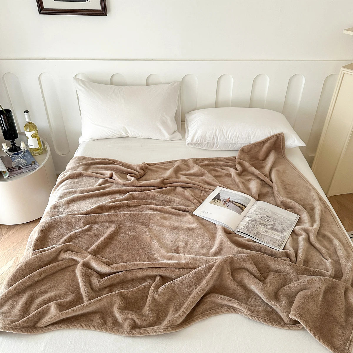 Bucephalus Flannel Throw Blankets, Fuzzy Super Soft Comfy and Cozy Luxury Flannel Throw Blankets for Couch Sofa,Black Gray Khaki