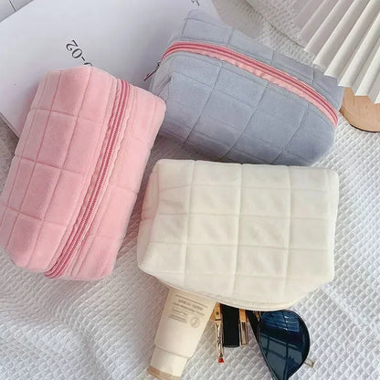 Linda cuadrícula cuadrada bolso de maquillaje de piel suave para mujeres portátiles de viaje cosmético lindo mini cremallera bolsa de tocador de lavado de la bolsa de lavado