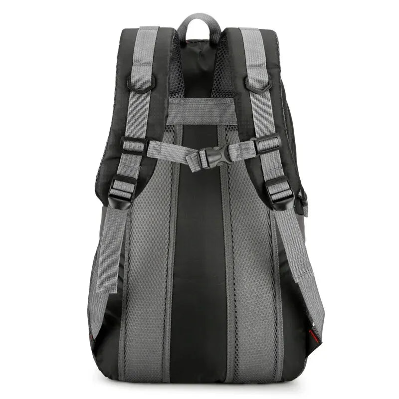 Veľká kapacita mužov a žien univerzálny vonkajší cestovný batoh nepremokavý turistika Lightweight Duffel Bag
