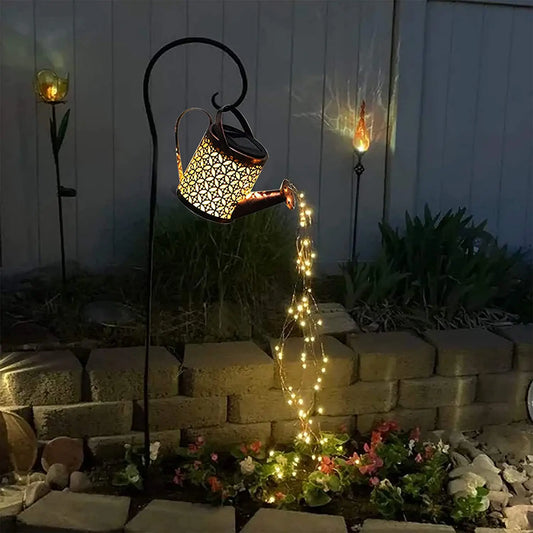 Napenergia -öntözés könnyű függő vízforraló lámpás könnyű vízálló kerti dekoráció fém retro lámpa kültéri asztalhoz a pázsit udvarához