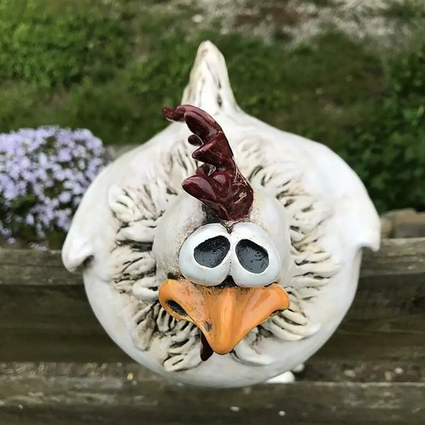 Kurczak siedzący na ogrodzeniu posągi ogrodowe dla ogrodzeń Kogutka sztuki sztuki