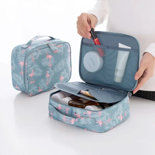 Outdoor Girl Cosmetic Bag Makeup Bag Women Toiletries Organizer Waterproof  Storage   for  Cosametics Fashion Make up Pouch Case