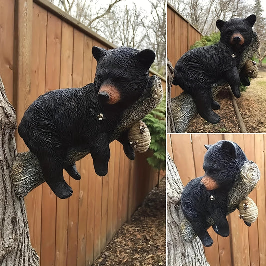 1pc Black Bear Cub Siede traîner dans une figurine d'arbre Figurines réalistes Figurines Wall Mounts Art Statue Funny Garden Yard