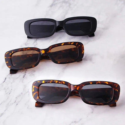 Fashion Retro Small Square Frame Sunglasses Women Summer Vintage Punk Rectangle Black Sun Glasses Eyewear Sun Shade Glasses