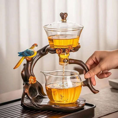 2024 New Glass Automatic Tea Set for Household Light Luxury High-end Teacup Magnetic Teapot Lazy Tea Maker