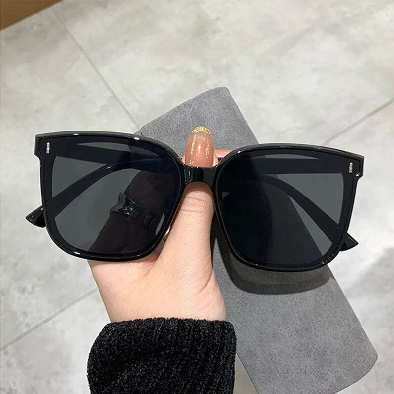 Štvorcové slnečné okuliare Ženy dizajnér Luxusné okuliare mačacie očné okulia