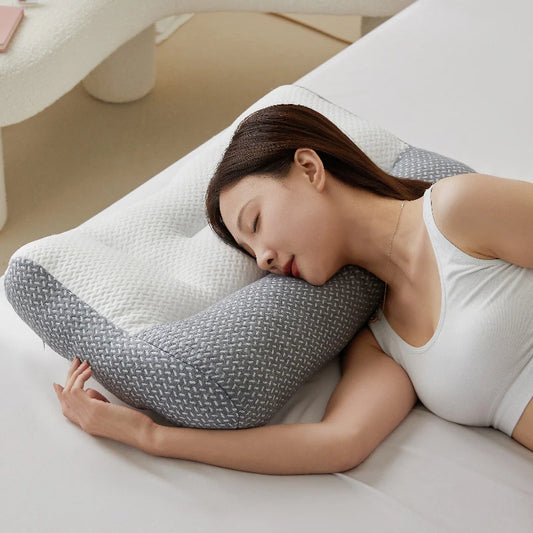 Varm omvendt trækkraftpude beskytter cervikal ryghvirvler og hjælper med at sove enkelt hals pude kan være maskine vaskbart pude sengetøj