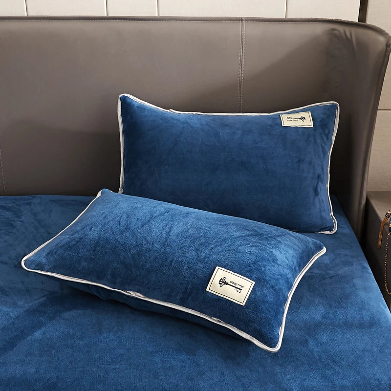 Wosrat Warm Velvet Elástico colchón de colchón de colada de invierno 2 personas Sapa de cama doble de lujo King Tamaño 160/200