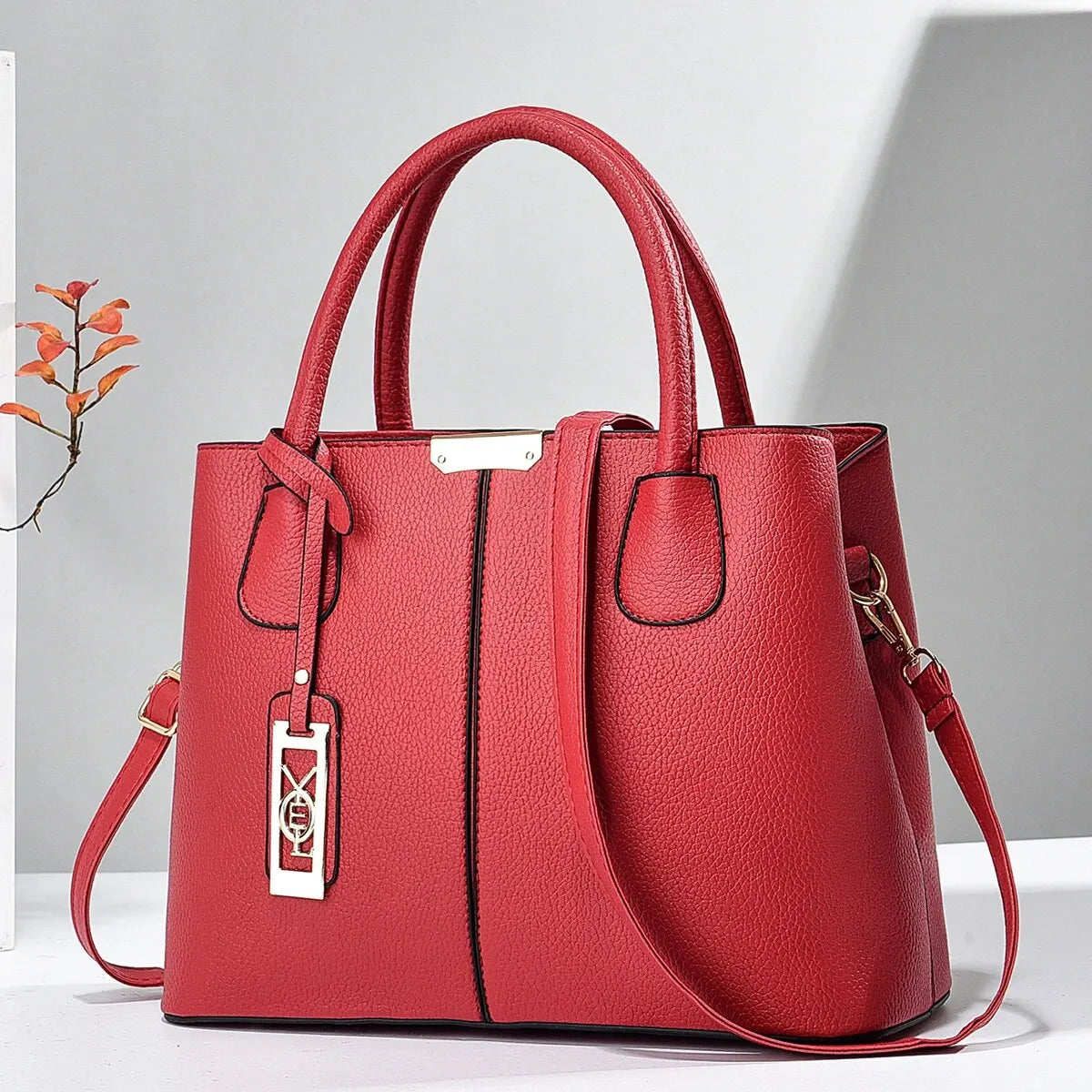 New ladies handbag shop