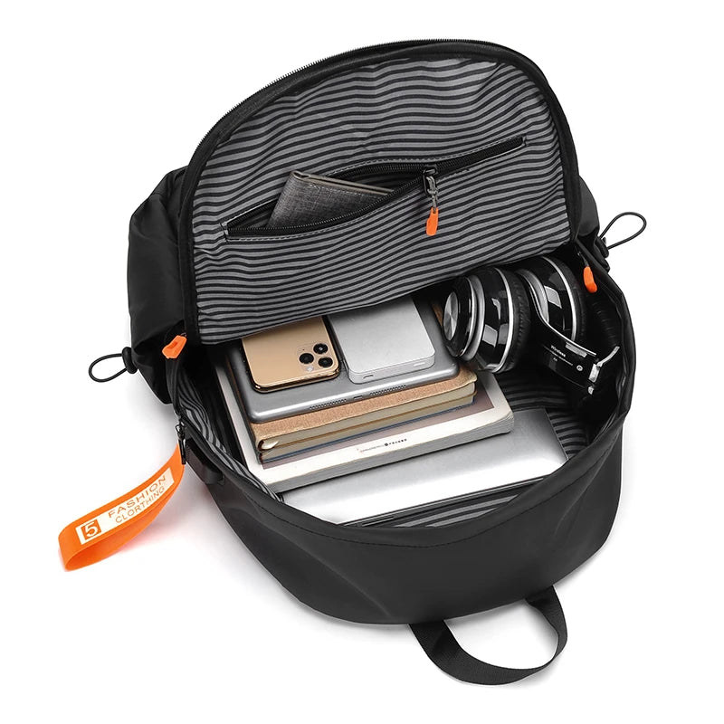 Luxus-Männer-Rucksack hochwertiger 15.6 Laptop-Rucksack mit hoher Kapazität wasserdichte Reisetasche Fashion School Rucksäcke für Männer