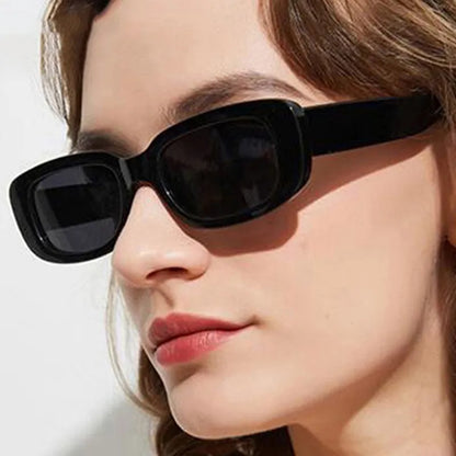 Fashion Retro Small Square Frame Sunglasses Women Summer Vintage Punk Rectangle Black Sun Glasses Eyewear Sun Shade Glasses