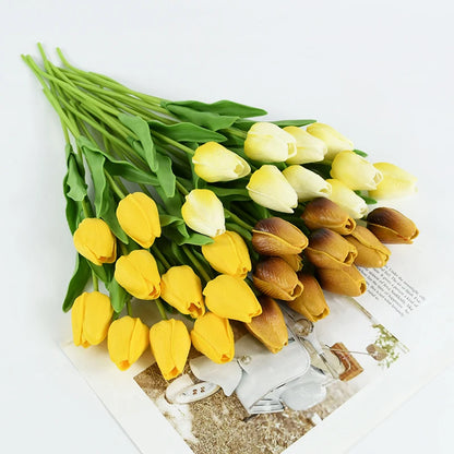 10 Köpfe Luxus künstliche Tulips Blumen Weißer Real Touch Bouquet Schaum gefälschte Blume Hochzeit Home Wohnzimmer Weihnachtsdekoratio