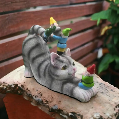 Gato con gnomos de patio al aire libre Decoración de arte de arte del jardín para jardín para jardín de césped, decoración al aire libre interior