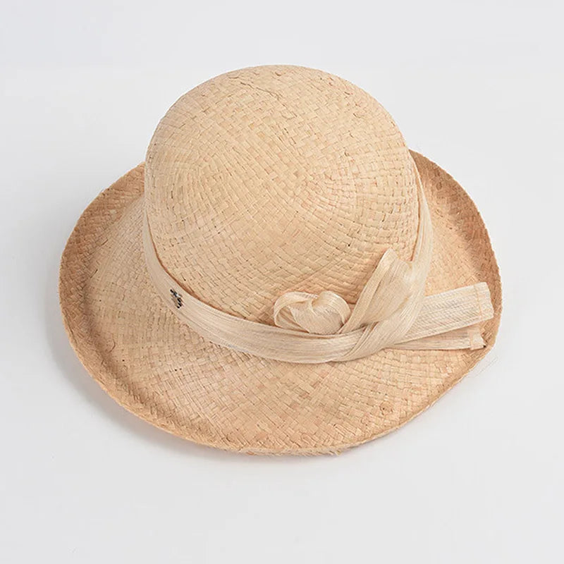 Luxo Petite Summer Sum Sun Hat Casa de Raffia com banda de cânhamo real Pacote macio de estilo moderno Fedoras Beach Hat