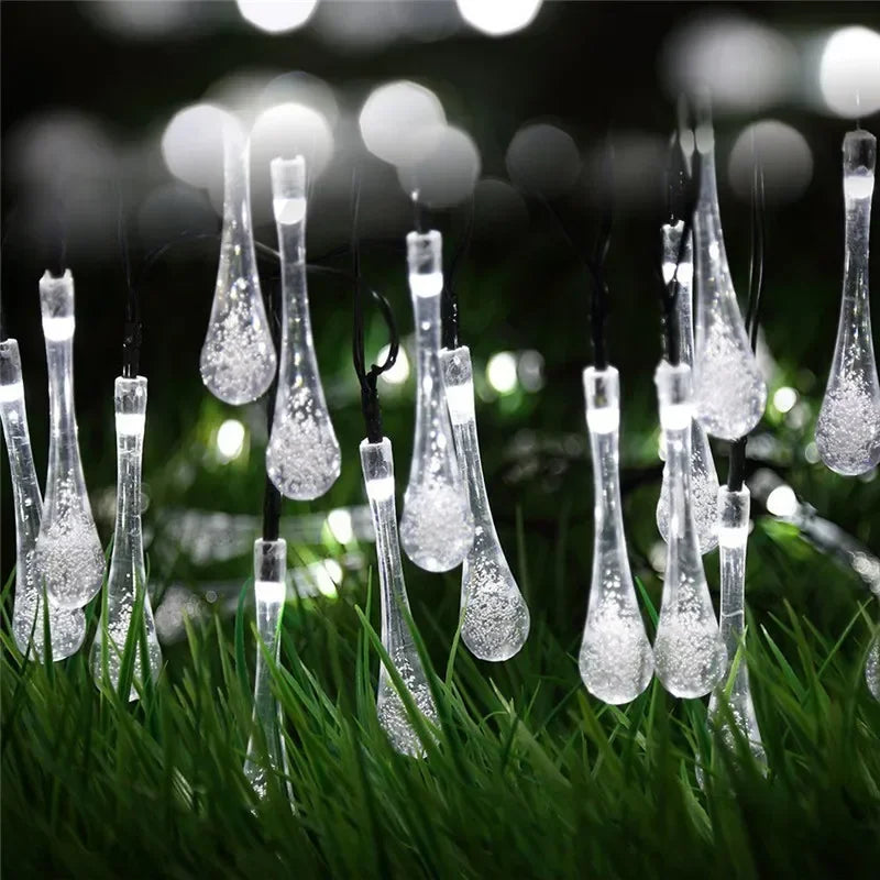 Vodné kvapky Solárne šnúry svetlá 6m 30 -kodíkové vodotesné vonkajšie dekorácie Garland Fariy Lights vianočné svadobné večere záhrada