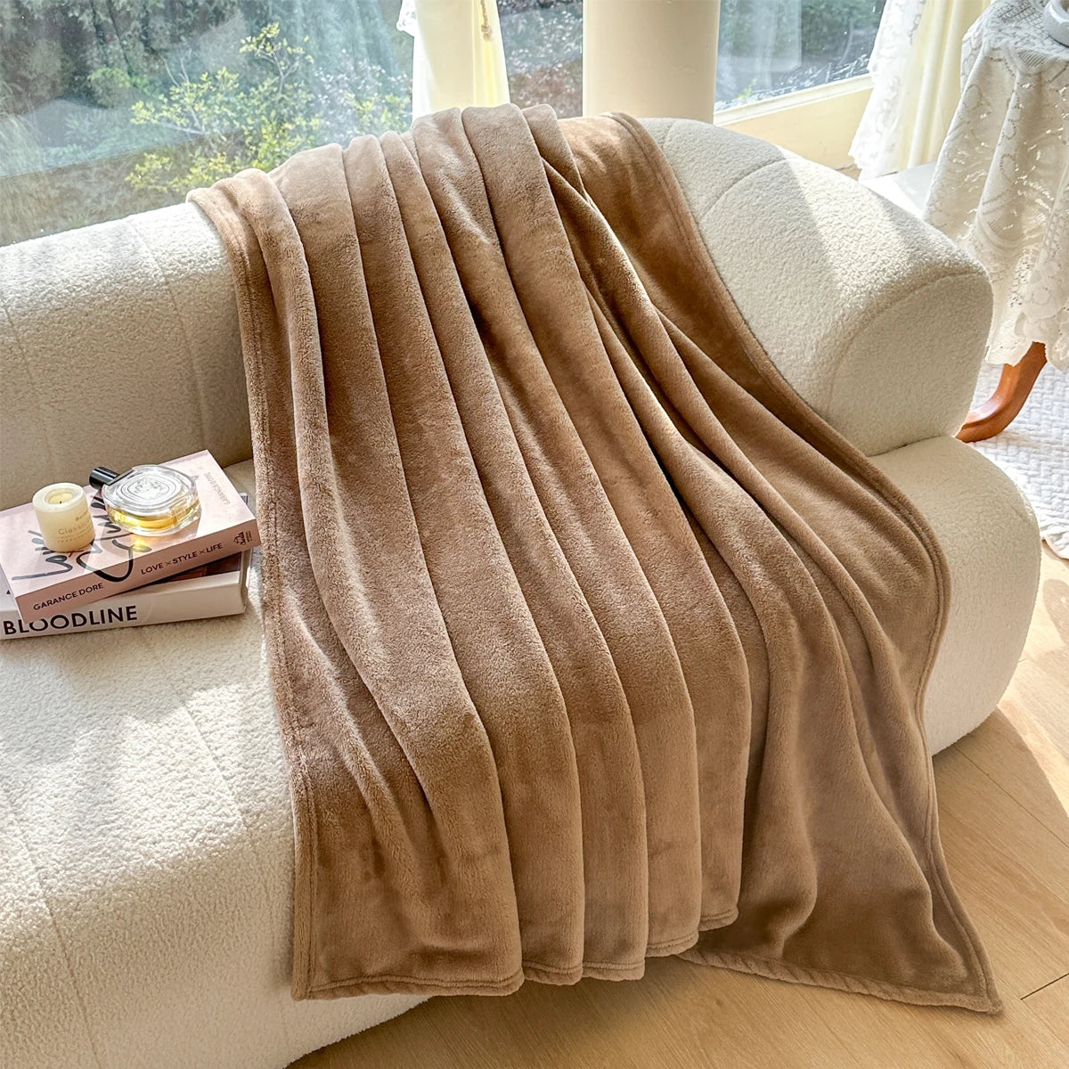 Bucephalus flanel bacaju pokrivače, nejasne super meke udobne i ugodne luksuzne flanelene deke za kauč kauča, crna siva kakija