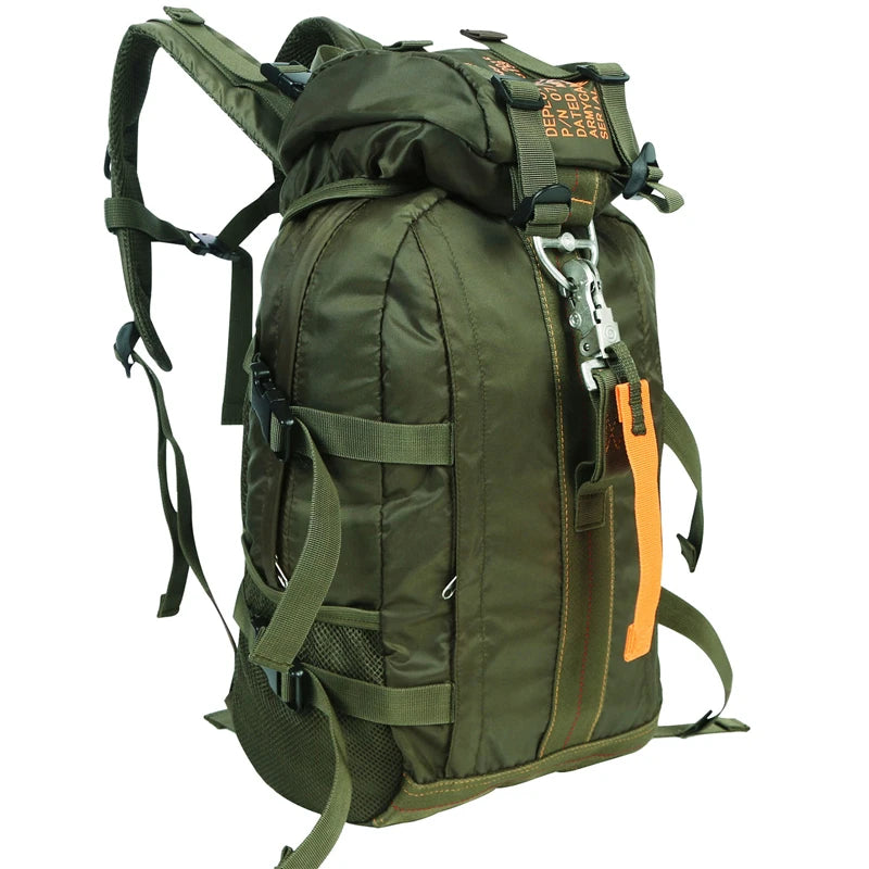 Najlon vodootporni ruksak penjačke torbe Lagane planinarski ruksaci na otvorenom Sportska školska torba za muškarce crno
