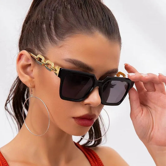 2023 Nieuwe vrouwen rechthoek vintage zonnebrillen merkontwerper retro punten zonnebril vrouwelijke dame eyglass cat eye driver bril