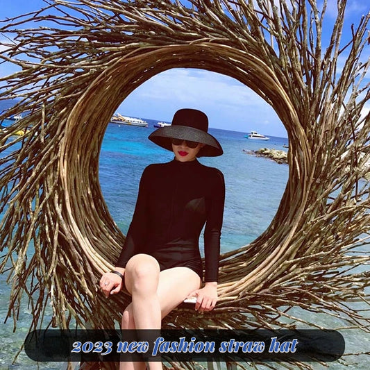 2023 Ny naturlig gress Kvinner Summer Eaves French Hepburn Wind sammenleggbar Fashion Sun Hat Beach Sunscreen Sunshade Basin Bucket Hat