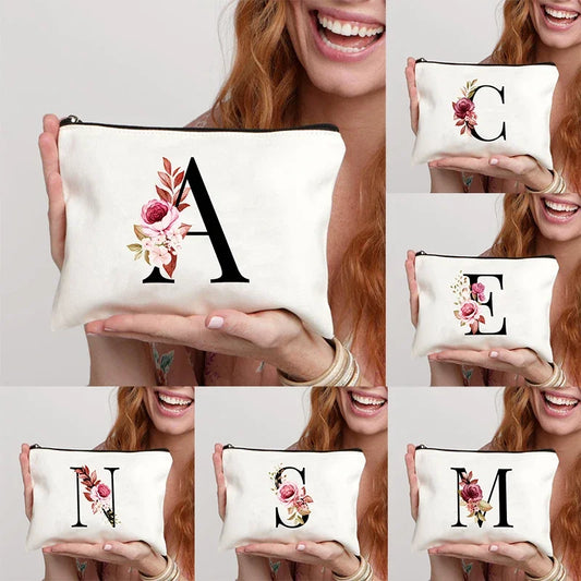 A-Z Alphabet Cosmetic Storage Sac Cadeaux de graduation initiaux pour enseignant Fleurs Print Toitrage Sac pour les demoiselles d'honneur Cadeaux de mariage