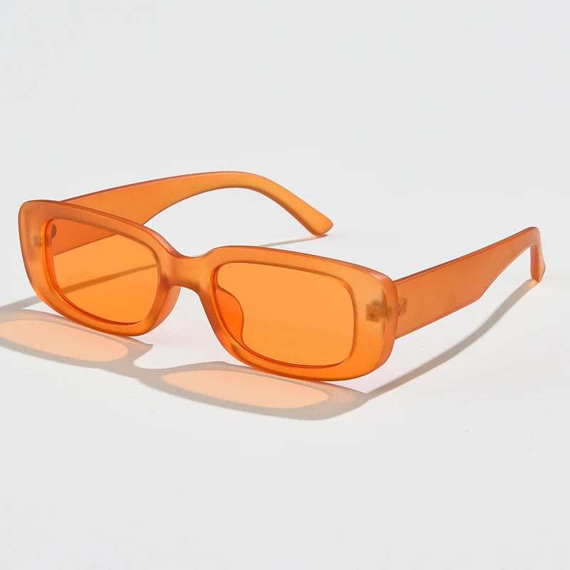 Nuovi piccoli occhiali da sole Donne uomini alla moda designer di marchi vintage hip hop piazza vetro verde da sole femmina Eyewear Uv400