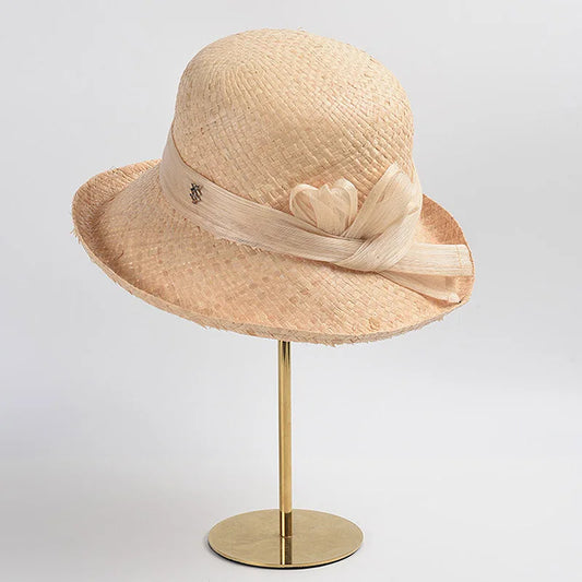 Luxo Petite Summer Sum Sun Hat Casa de Raffia com banda de cânhamo real Pacote macio de estilo moderno Fedoras Beach Hat