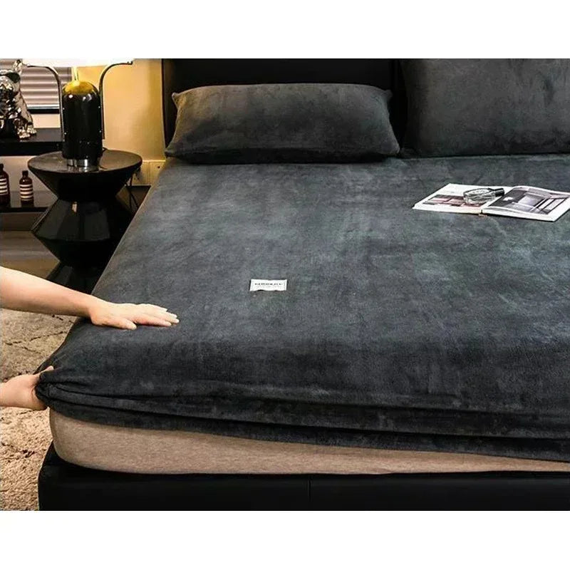 Hoja ajustada de felpa suave suave cubierta de colchón elástico esponjoso lino de lana de vellón de lecho de invierno ropa de cama de cama doble lujosa