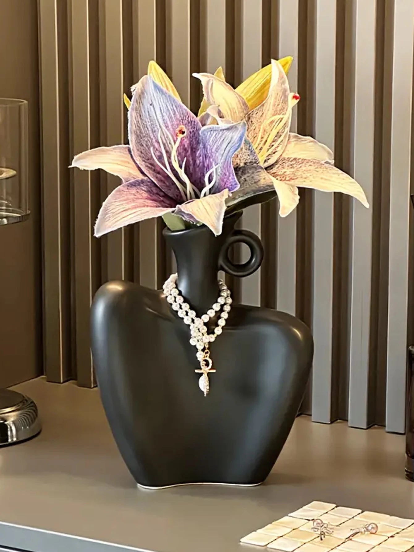 Fashionable Creative Mannequin Vase Decoration Living Room Flower Arrangement Decoration Niche Art Home Decoration
