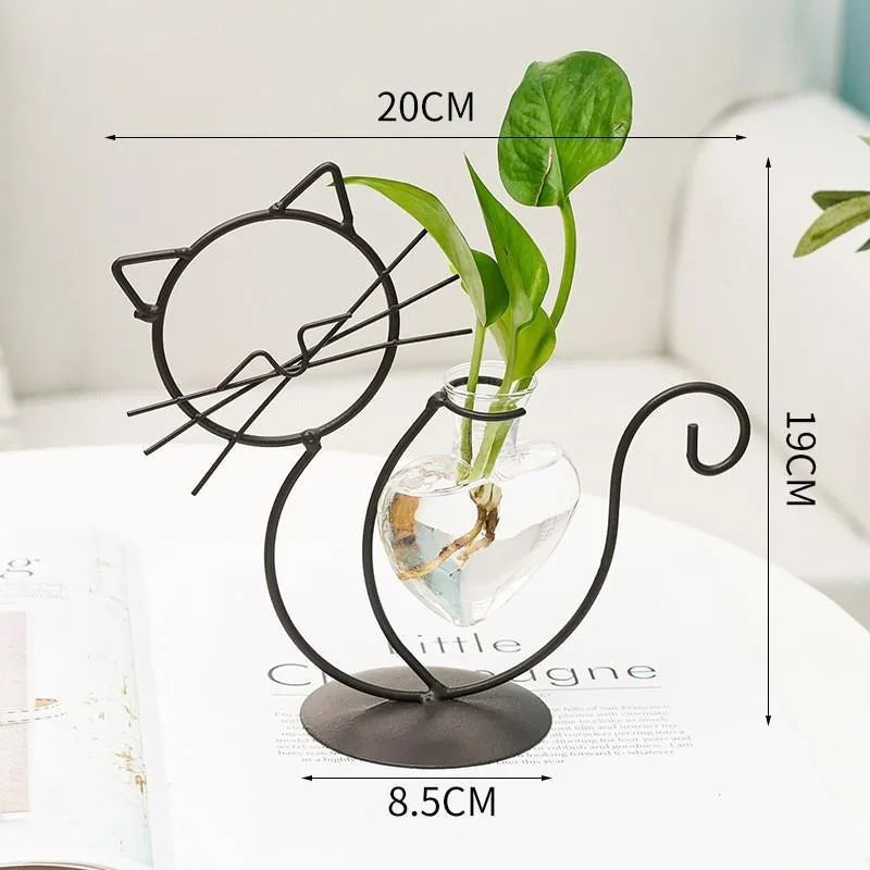 Simple Cat Iron Flower Machine Heart-Shaped Hydroponics Vase Creative Home Living Room Dining Table Decoration