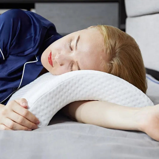 Oreiller orthopédique incurvé en U pour le sommeil mousse mousse oreiller à main