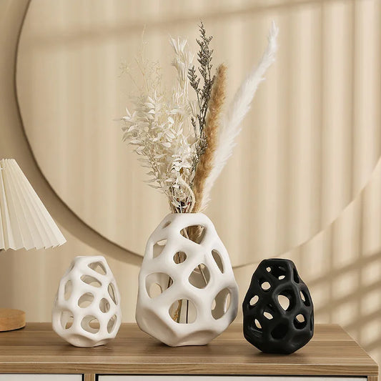 CAPIRON Hollow Out Ceramic Vase White Black Nordic Classical Aesthetics Office Home Living Room Interior Decoration Acessories