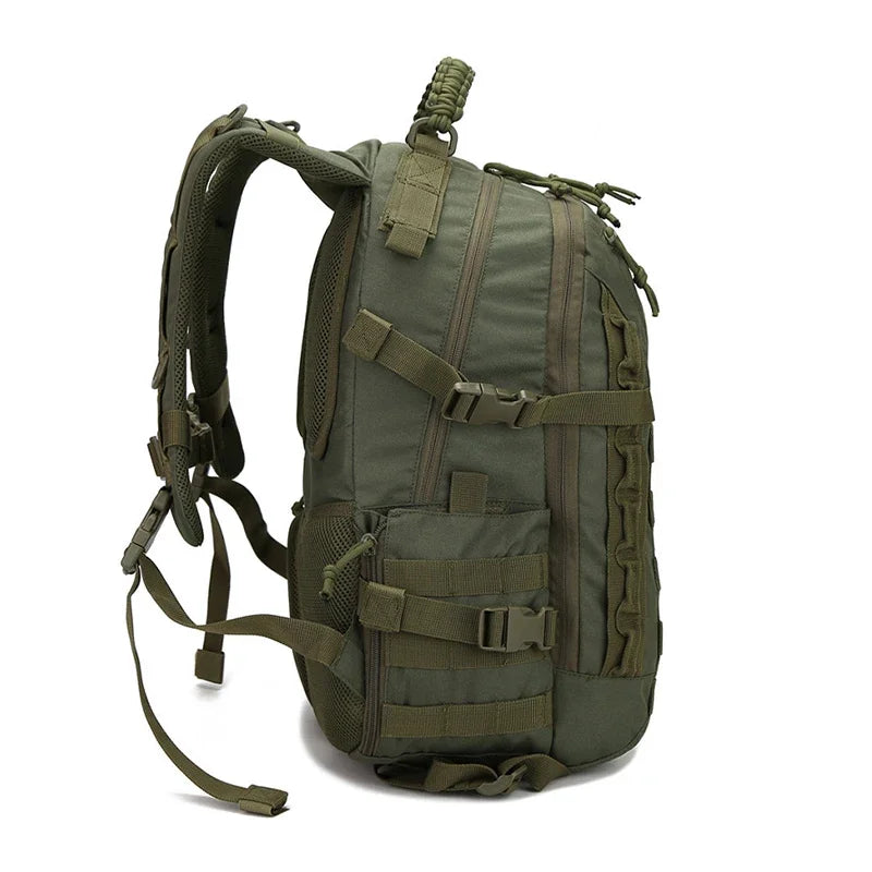 Männer Military Tactical Rucksack im Freien wasserdichte Campingjagd Trekking Sports Bag Softback große Kapazität Armee Molle Rucksack