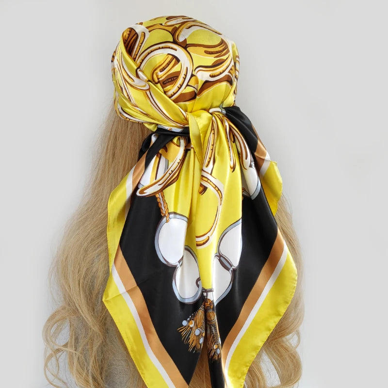 90 * 90 cm Écharpe de cheveux Femmes Designer de mode Beautiful Flowrs Foulard Soft Satin châle