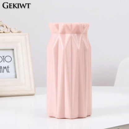 Plastic Dried Flower Vase with Minimalist Geometry Plastic Flower Pot Living Room Small and Fresh Flower Arrangement Decoration