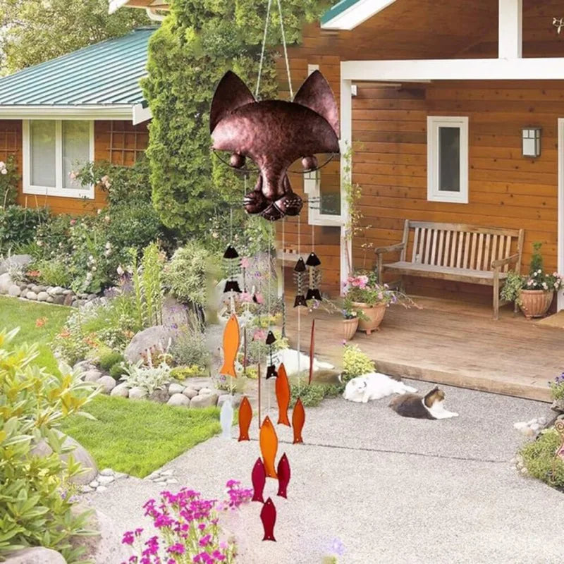 Peixe gato de ferro fundido sinos de vento bosques de metal vintage melodia calmante ao ar livre para a varanda do jardim de jardim decoração de suspensão