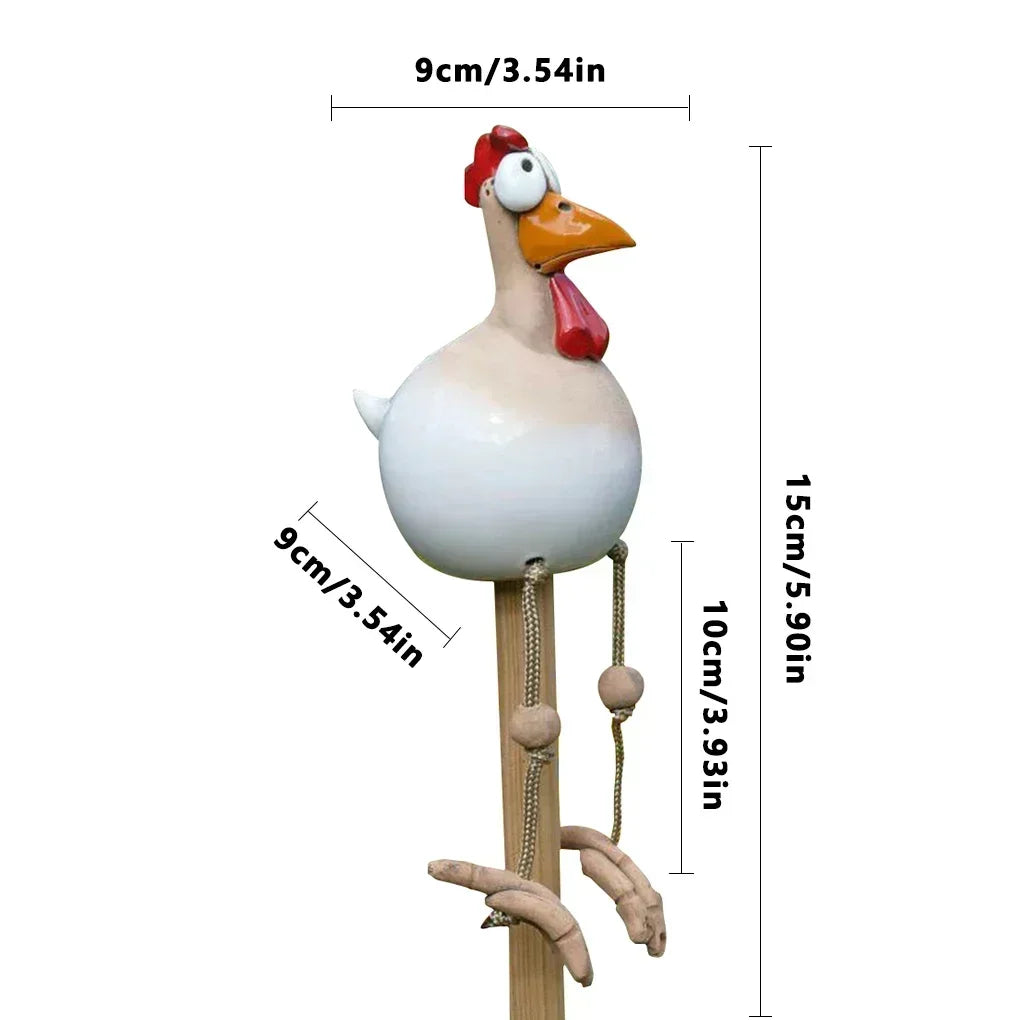 Résine artisanat statues drôles de poulet aux yeux gros drôle de poulet long sculptures de poule de pied de jardin gardien fournitures décoration de pieu en bois