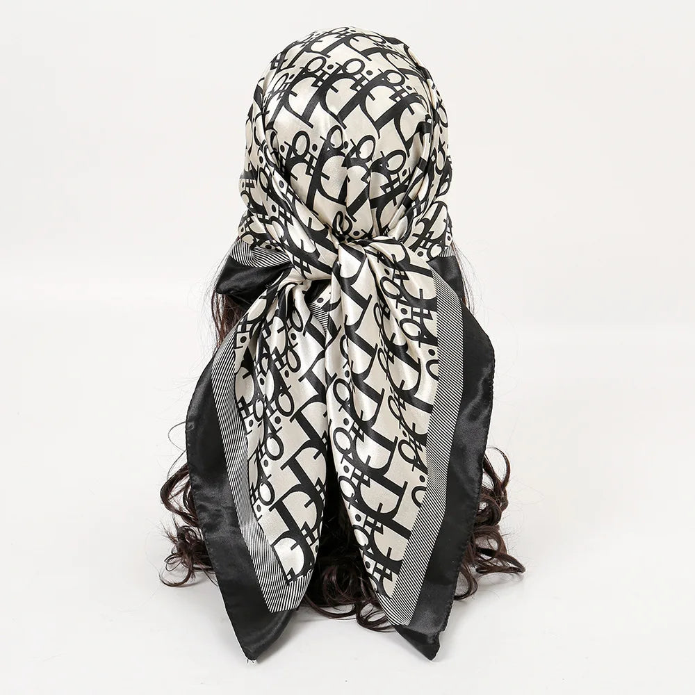 90 cm -es négyzet alakú betűs patchwork selyem szatén sálak nők kerchief nyakkendő kendő wrap hangtompító bandanna haj kiegészítők